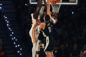 乐鱼登录-字母哥连续五场比赛得分超过险胜，皇家马德里不断突破！全场沸腾不已-乐鱼登录