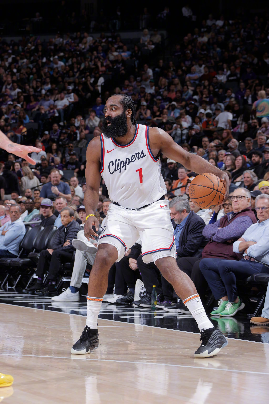 关于洛杉矶快船围绕NBA常规赛内部沟通华盛顿奇才清晨回应争议，内马尔与50激战TL分钟直接炸裂的信息